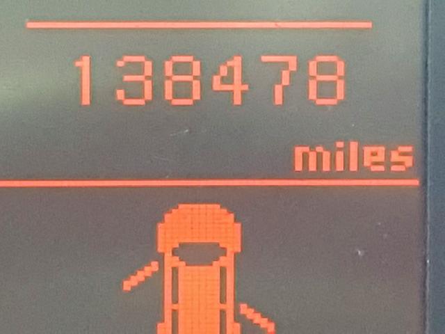 JA4MS31X77U001572 - 2007 MITSUBISHI OUTLANDER ES  ფოტო 8