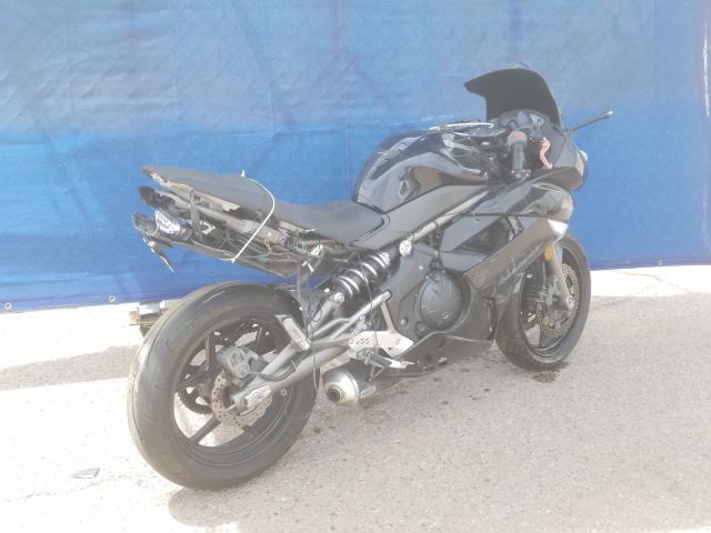 JKAEXEC169DA32179 - 2009 KAWASAKI EX650 C  照片 4