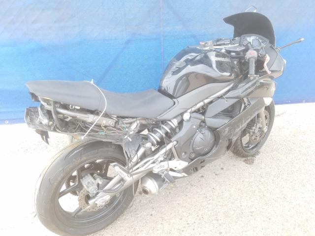JKAEXEC169DA32179 - 2009 KAWASAKI EX650 C  照片 9