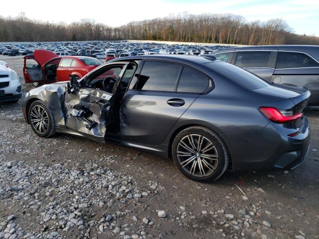 3MW5U9J01M8B52584 - 2021 BMW M340I GRAY photo 2