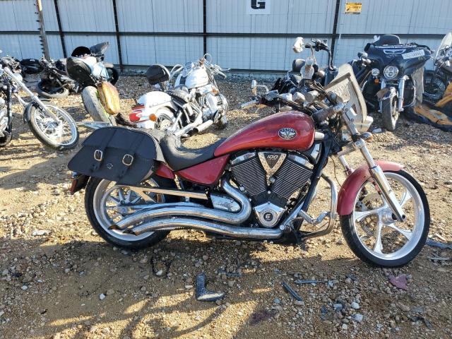 5VPGB26D793000962 - 2009 VICTORY MOTORCYCLES VEGAS RED photo 10