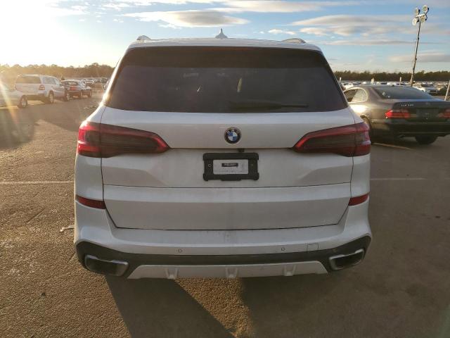 5UXCR6C54KLL12934 - 2019 BMW X5 XDRIVE4 WHITE photo 6