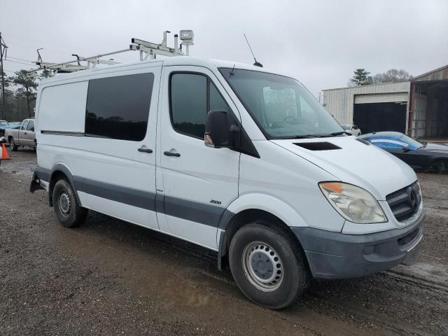 WD3PE7CC3C5721798 - 2012 MERCEDES-BENZ SPRINTER 2500 WHITE photo 4