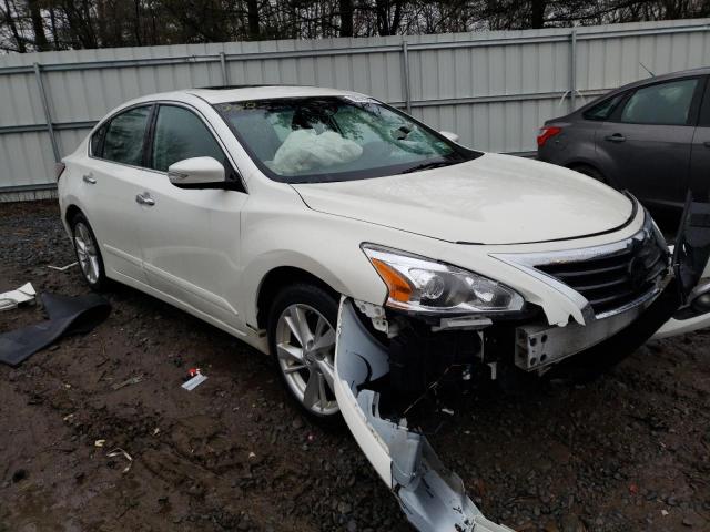 1N4AL3AP9FC149772 - 2015 NISSAN ALTIMA 2.5 WHITE photo 4