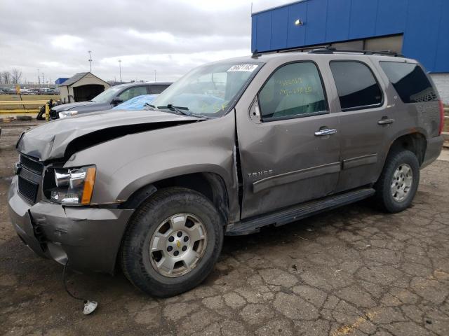 1GNSKBE01BR211270 - 2011 CHEVROLET TAHOE K1500 LT GRAY photo 1