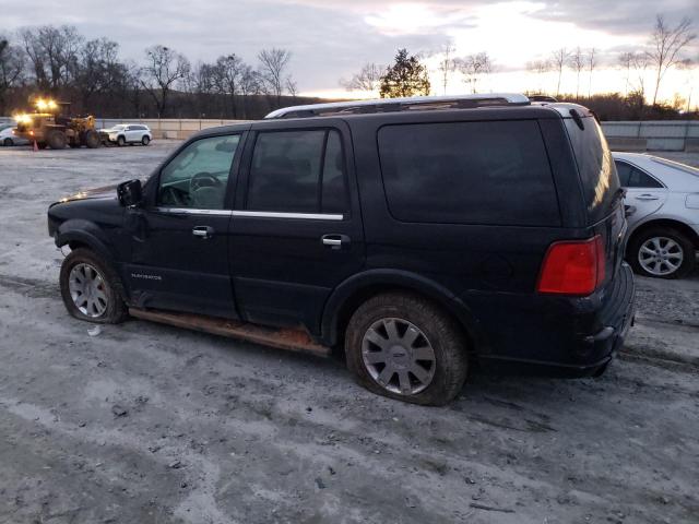 5LMFU27R84LJ41720 - 2004 LINCOLN NAVIGATOR BLACK photo 2