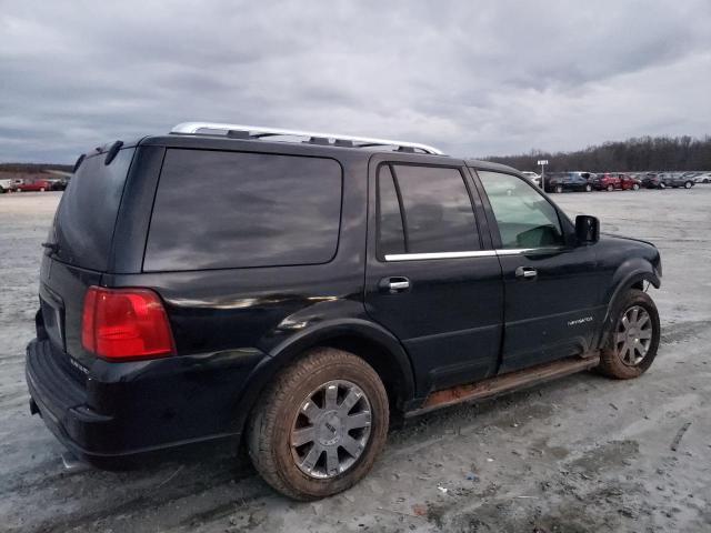 5LMFU27R84LJ41720 - 2004 LINCOLN NAVIGATOR BLACK photo 3