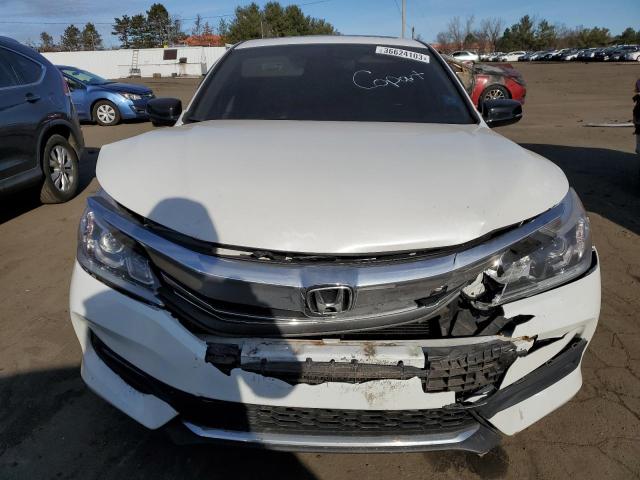 1HGCR2F88HA095183 - 2017 HONDA ACCORD EXL WHITE photo 5