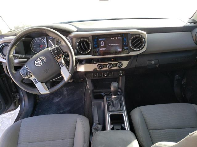 3TMAZ5CN5JM062443 - 2018 TOYOTA TACOMA DOUBLE CAB 灰色 照片 8