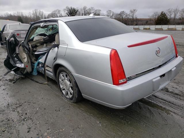 1G6KA5EY7AU100806 - 2010 CADILLAC DTS SILVER photo 3