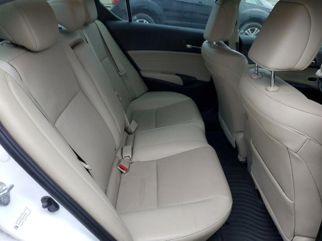 19UDE2F78GA004418 - 2016 ACURA ILX PREMIUM TECH WHITE photo 10