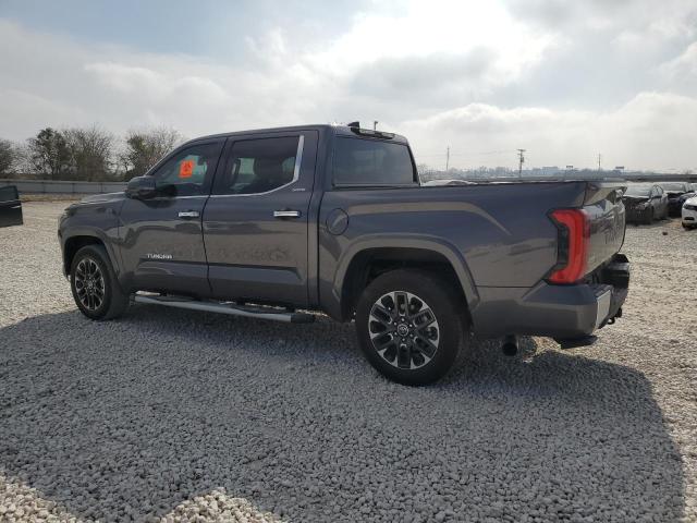 5TFJA5AB9NX018221 - 2022 TOYOTA TUNDRA CREWMAX LIMITED GRAY photo 2