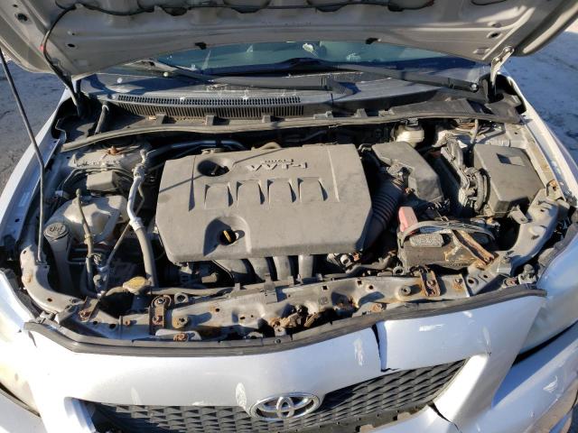 1NXBU4EE3AZ198118 - 2010 TOYOTA COROLLA BASE SILVER photo 11