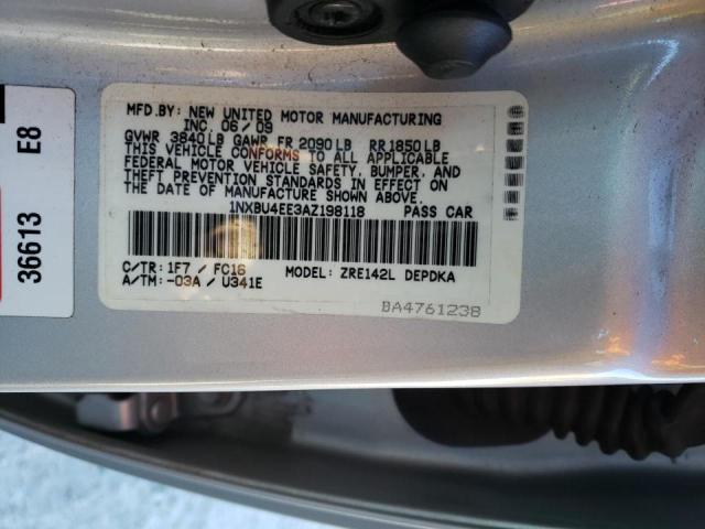 1NXBU4EE3AZ198118 - 2010 TOYOTA COROLLA BASE SILVER photo 12