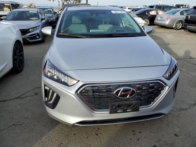 KMHC75LD7MU248647 - 2021 HYUNDAI IONIQ SEL SILVER photo 5