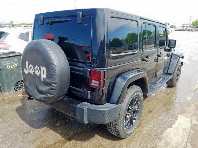 1C4BJWEG5JL811596 - 2018 JEEP WRANGLER UNLIMITED SAHARA  photo 4