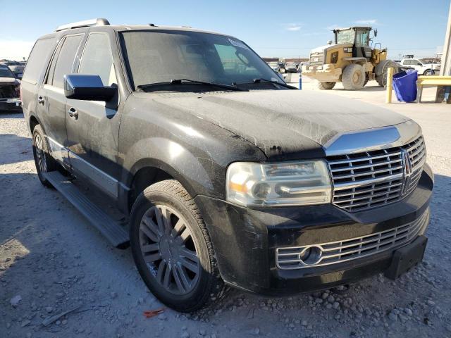 5LMFU28518LJ01870 - 2008 LINCOLN NAVIGATOR BLACK photo 4