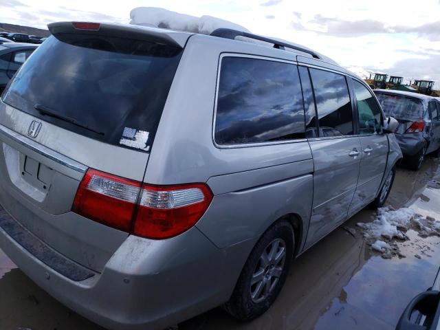 5FNRL38866B011556 - 2006 HONDA ODYSSEY TOURING SILVER photo 3