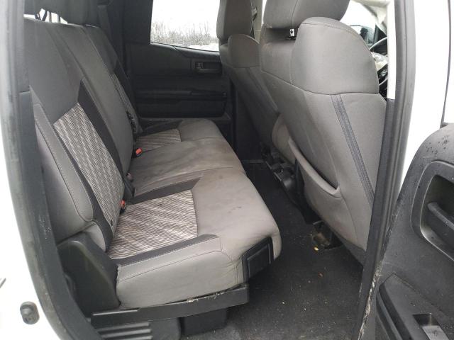 5TFUM5F17KX082046 - 2019 TOYOTA TUNDRA DOUBLE CAB SR/SR5 WHITE photo 10