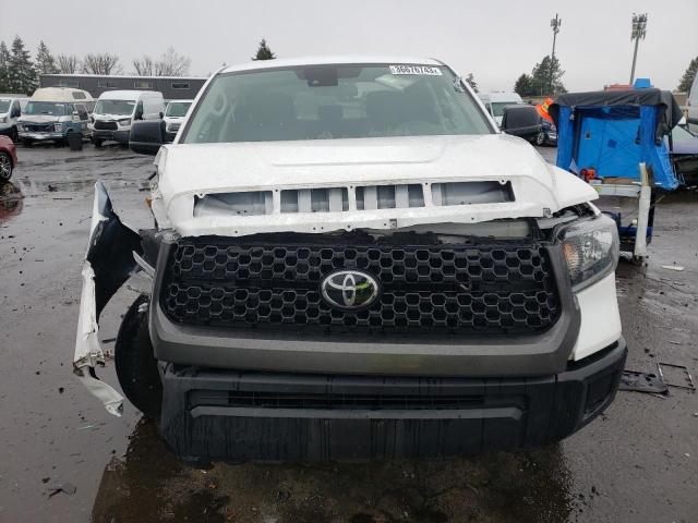 5TFUM5F17KX082046 - 2019 TOYOTA TUNDRA DOUBLE CAB SR/SR5 WHITE photo 5