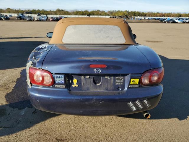 JM1NB353310218049 - 2001 MAZDA MX-5 MIATA BASE BLUE photo 6