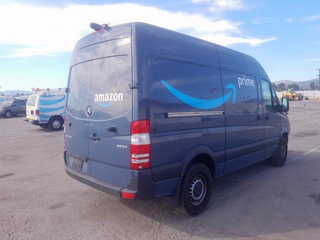 WD3PE7CD2JP645114 - 2018 FREIGHTLINER MERCEDES-BENZ SPRINTER 2500  photo 4