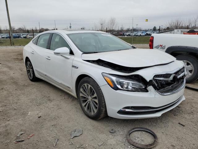 1G4ZP5SS4KU105646 - 2019 BUICK LACROSSE ESSENCE WHITE photo 4