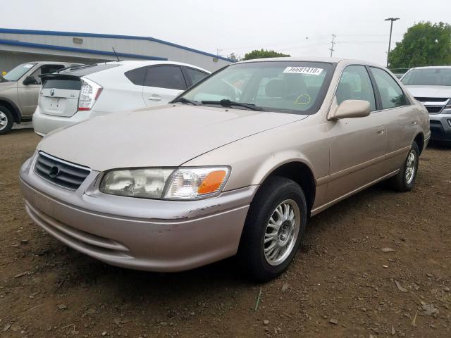 4T1BG22K2YU995623 - 2000 TOYOTA CAMRY CE  photo 2