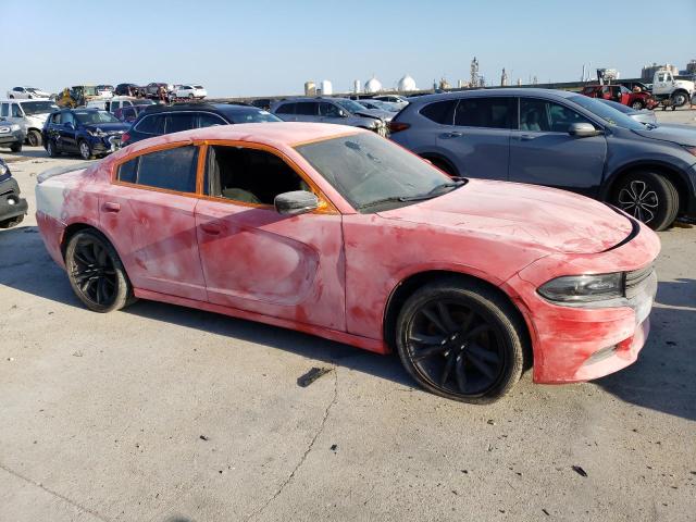 2C3CDXBG1JH277441 - 2018 DODGE CHARGER SXT RED photo 4