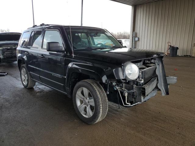 1C4NJRFBXGD755871 - 2016 JEEP PATRIOT LATITUDE WHITE photo 4