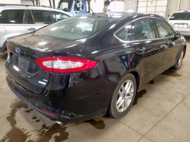 3FA6P0HD2GR341803 - 2016 FORD FUSION SE  photo 4