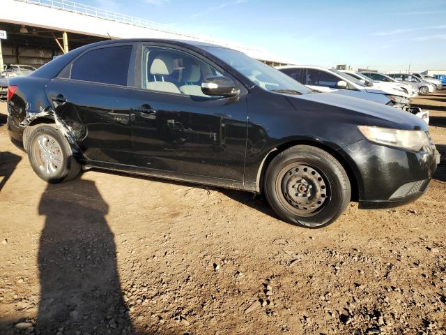 KNAFU4A20A5061873 - 2010 KIA FORTE EX BLACK photo 4