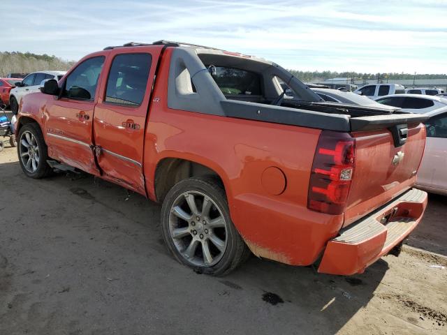 3GNTKGE31BG160834 - 2011 CHEVROLET AVALANCHE LTZ ORANGE photo 2