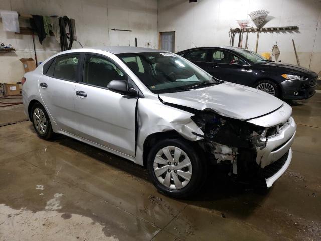 3KPA24AB1JE044572 - 2018 KIA RIO LX SILVER photo 4