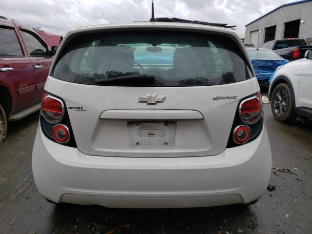 1G1JA6SH2E4207635 - 2014 CHEVROLET SONIC LS თეთრი ფოტო 6
