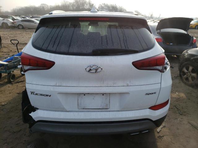 KM8J33AL6JU761529 - 2018 HYUNDAI TUCSON SPORT WHITE photo 6