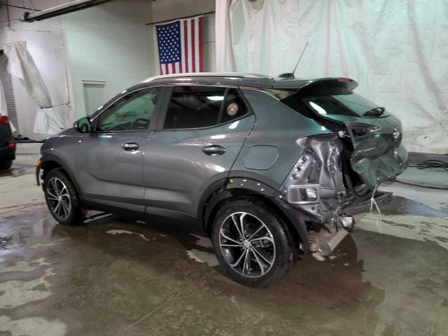 KL4MMESL3MB121393 - 2021 BUICK ENCORE GX SELECT GRAY photo 2