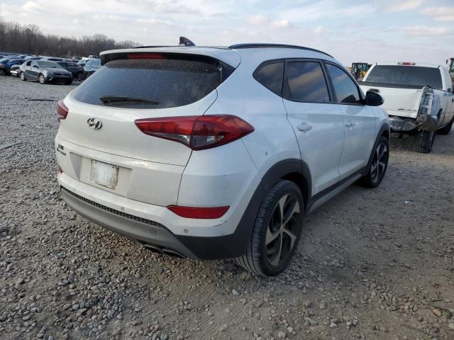 KM8J33A21JU646358 - 2018 HYUNDAI TUCSON VALUE WHITE photo 3