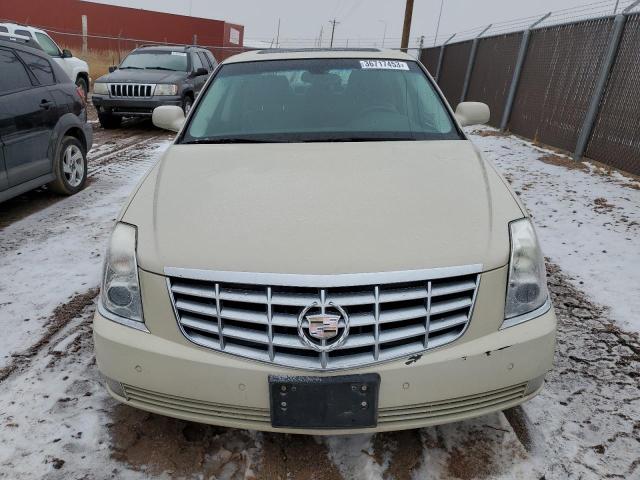 1G6KD5EY0AU134206 - 2010 CADILLAC DTS LUXURY COLLECTION CREAM photo 5