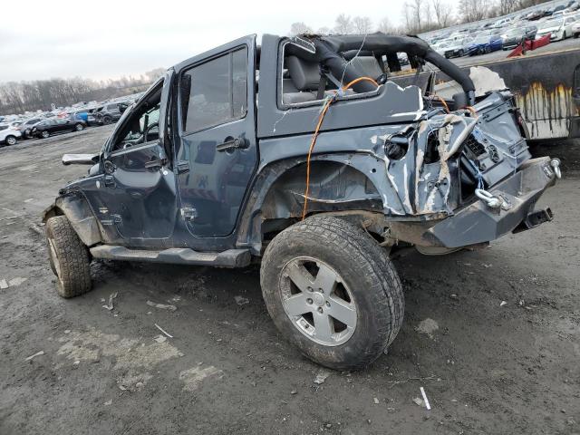 1J4GA59158L525838 - 2008 JEEP WRANGLER U SAHARA GRAY photo 2