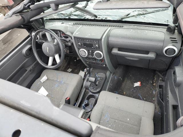 1J4GA59158L525838 - 2008 JEEP WRANGLER U SAHARA GRAY photo 8