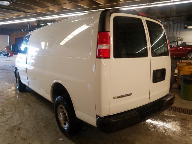 1GCWGAFP6K1175690 - 2019 CHEVROLET EXPRESS G2500  photo 3