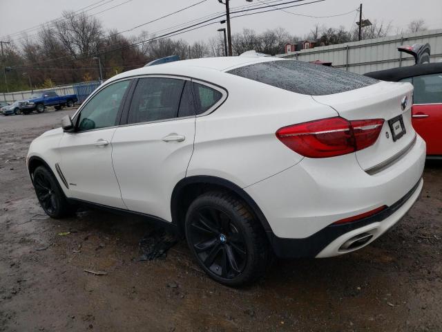 5UXKU2C5XJ0Z62614 - 2018 BMW X6 XDRIVE35I WHITE photo 2