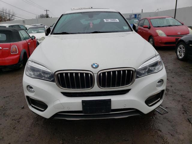5UXKU2C5XJ0Z62614 - 2018 BMW X6 XDRIVE35I WHITE photo 5