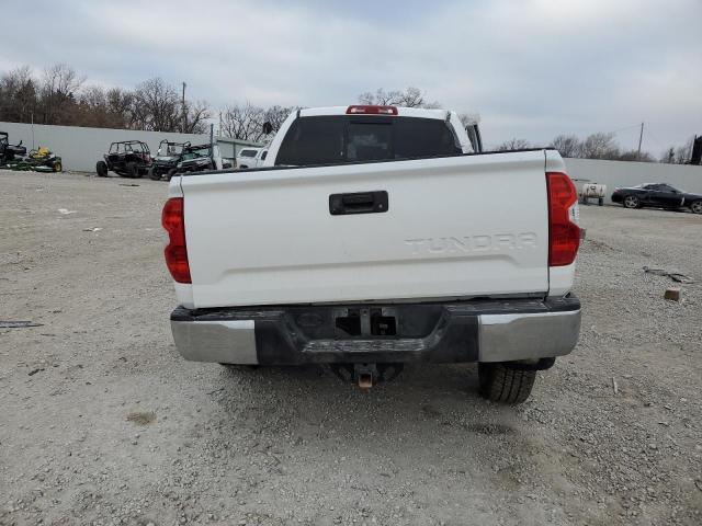 5TFUW5F12KX800502 - 2019 TOYOTA TUNDRA DOUBLE CAB SR/SR5 WHITE photo 6
