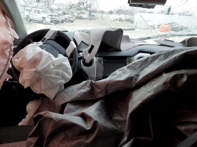 5TFUW5F12KX800502 - 2019 TOYOTA TUNDRA DOUBLE CAB SR/SR5 WHITE photo 8