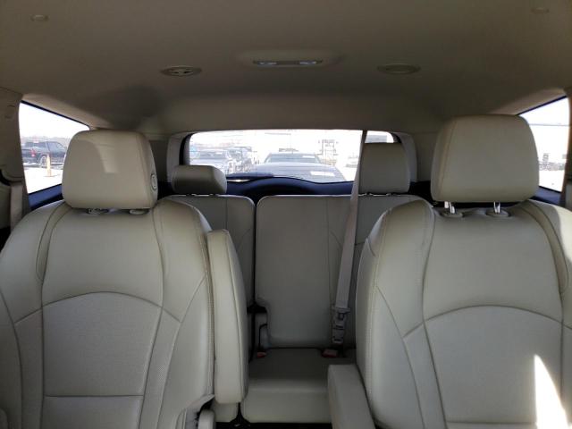 5GAERBKW5JJ219610 - 2018 BUICK ENCLAVE ESSENCE SILVER photo 10