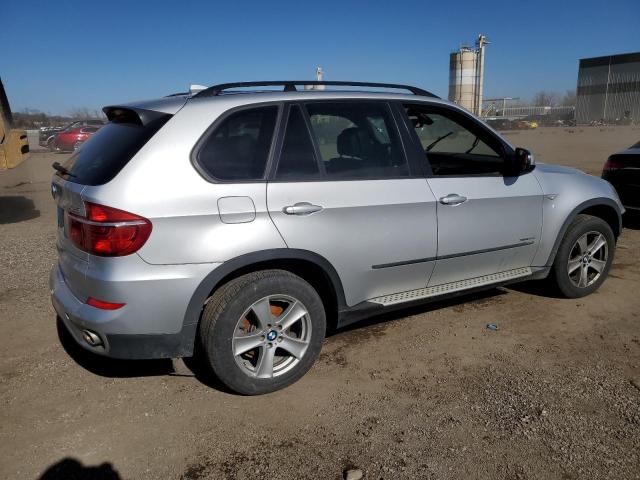 5UXZW0C5XCL669987 - 2012 BMW X5 XDRIVE35D Srebrny zdjęcie 3