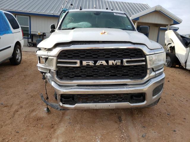 3C6UR5HJ0KG598601 - 2019 RAM 2500 TRADESMAN Beyaz fotoğraf 5