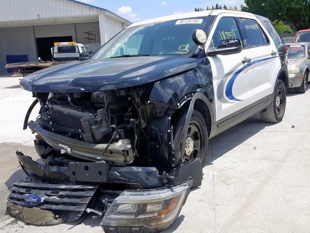 1FM5K8AR2HGC57946 - 2017 FORD EXPLORER POLICE INTERCEPTOR  photo 2